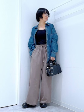 「LAKOLE（ラコレ）のケミカルウォッシュシャツ長袖 / 140262（シャツ/ブラウス）」を使った、あおき@LAKOLE海老名さん（レディース・156cm）の秋コーディネート