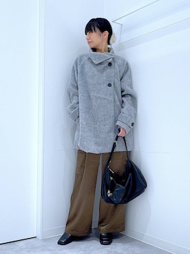 「アイテム（バレッタ/ヘアクリップ）」を使った、あおき@LAKOLE海老名さん（レディース・156cm）の秋コーディネート