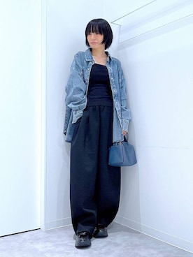 「LAKOLE（ラコレ）のケミカルウォッシュシャツ長袖 / 140262（シャツ/ブラウス）」を使った、あおき@LAKOLE海老名さん（レディース・156cm）の秋コーディネート