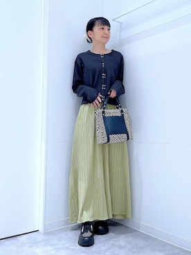 「LAKOLE（ラコレ）のチュールフリルバンスクリップ / 135391（バレッタ/ヘアクリップ、ホワイト系）」を使った、あおき@LAKOLE海老名さん（レディース・156cm）の春コーディネート