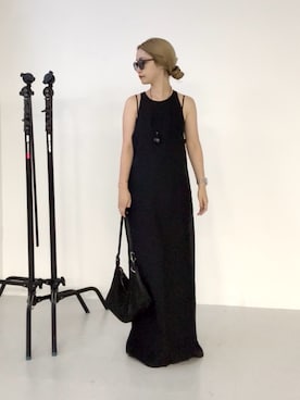 「URBAN RESEARCH（アーバンリサーチ）のnew basic　WOOL LINEN ONE-PIECE（ワンピース、ブラック系）」を使った、momokaさん（レディース・155cm）の夏コーディネート