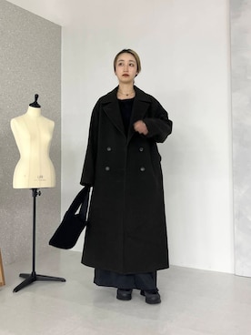 「アイテム（チェスターコート、グリーン系）」を使った、momokaさん（レディース・155cm）の冬コーディネート