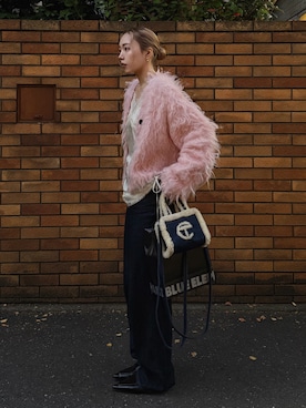 「アイテム（ローファー）」を使った、Tsujita Rinoさん（レディース・153cm）の秋コーディネート