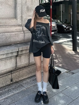 「アイテム（ソックス/靴下）」を使った、Tsujita Rinoさん（レディース・153cm）の秋コーディネート