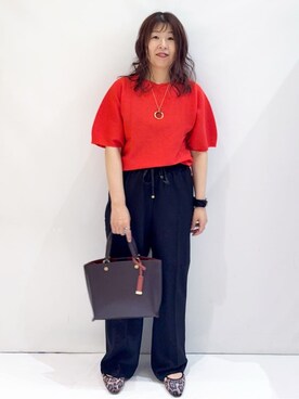 「アイテム（チャーム、グレー系）」を使った、nakkoさん（レディース・154cm）の秋コーディネート