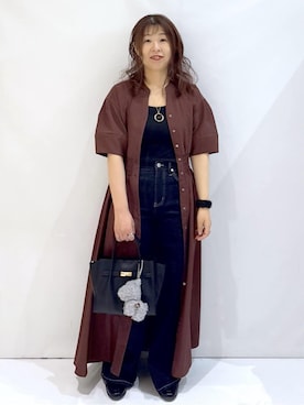 「アイテム（チャーム、グレー系）」を使った、nakkoさん（レディース・154cm）の秋コーディネート