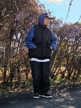 「アイテム（ローファー、ブルー系）」を使った、Kentaさん（メンズ・172cm）の冬コーディネート