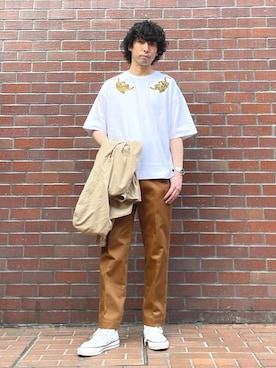 「CONVERSE TOKYO（コンバーストウキョウ）のアイテム（ナイロンジャケット）」を使った、MARUさん（メンズ・175cm）の春コーディネート