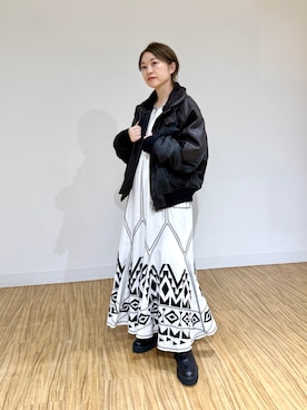 Whim Gazette（ウィムガゼット）の「タートルネックロングニット