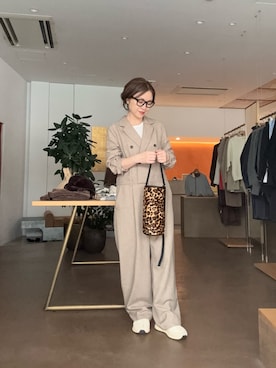 「アイテム（つなぎ/オールインワン）」を使った、wg_sato(Whim Gazette AOYAMA)さん（レディース・156cm）の秋コーディネート