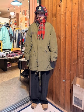 「アイテム（ミリタリージャケット）」を使った、mizota yayoiさん（レディース・162cm）の秋コーディネート