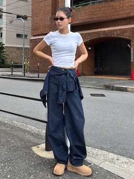 「UGG（アグ）のアイテム」を使った、mizota yayoiさん（レディース・163cm）の秋コーディネート