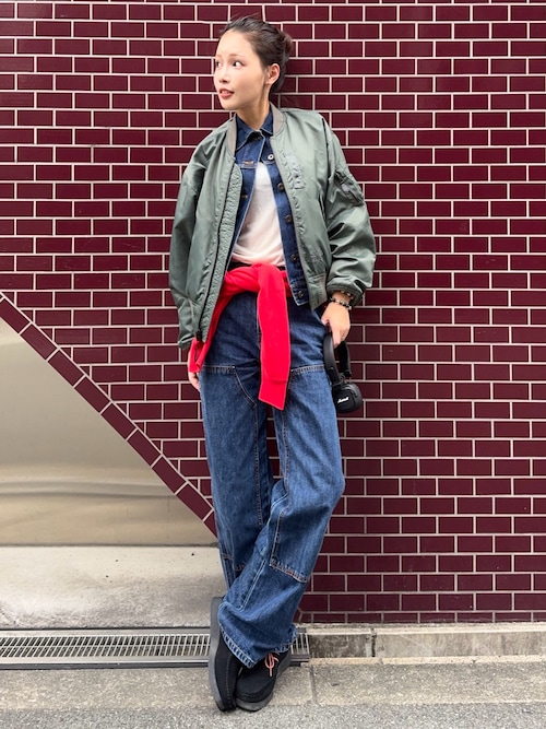 「AVIREX(アヴィレックス)のSHORT LIGHT MA-1/ショートMA-1(MA-1)」を使った、mizota yayoiさん(レディース・163cm)の秋コーディネート