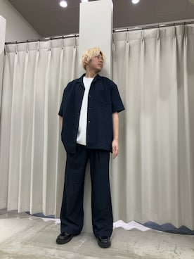 「SENSE OF PLACE by URBAN RESEARCH(センスオブプレイスバイアーバンリサーチ)の『速乾』ドライタッチ2タックワイドパンツ(その他パンツ、ブルー系)」を使った、もりたさん(メンズ・169cm)の春コーディネート