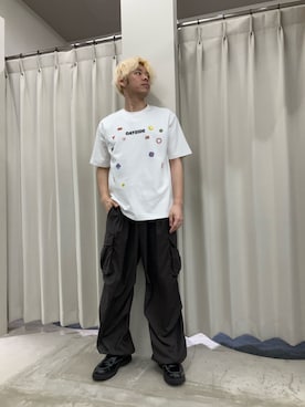 「SENSE OF PLACE by URBAN RESEARCH(センスオブプレイスバイアーバンリサーチ)の『別注』OATSIDE×SENSE OF PLACE グラフィックTシャツC(Tシャツ/カットソー、ホワイト系)」を使った、もりたさん(メンズ・169cm)の春コーディネート