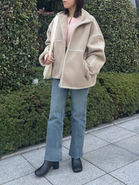 「アイテム（ムートンコート）」を使った、Sayakaさん（レディース・161cm）の冬コーディネート