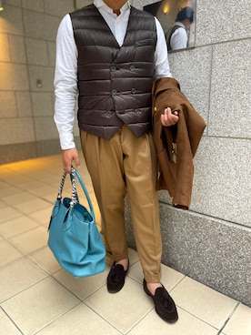 「アイテム（ダウンベスト）」を使った、安藤直輝さん（メンズ・168cm）の秋コーディネート