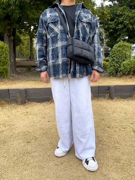 「BRIEFING(ブリーフィング)のアイテム」を使った、安藤直輝さん(メンズ・168cm)の秋コーディネート