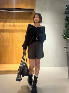 「PAGEBOY（ページボーイ）の【選べる着丈/前後2WAY/マシンウォッシャブル】マルチWAYネックプルオーバー/ニット（ニット/セーター）」を使った、だーゆいさん（レディース・152cm）の秋コーディネート
