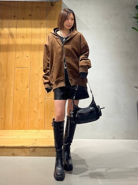 「シンプル」｜「アイテム（パーカー）」を使った、だーゆいさん（レディース・152cm）の冬コーディネート