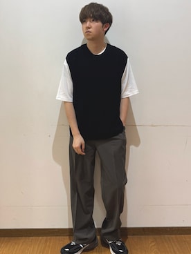 「ITEMS URBANRESEARCH（アイテムズ アーバンリサーチ）のアイテム（ニット/セーター）」を使った、yukiさん（メンズ・167cm）の春コーディネート