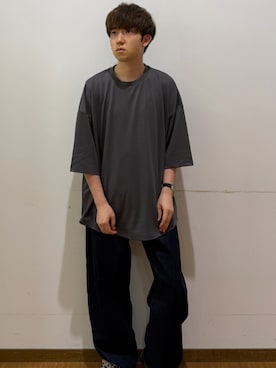 「ITEMS URBANRESEARCH（アイテムズ アーバンリサーチ）のワイドフィットショートスリーブポンチTシャツ（Tシャツ/カットソー、グレー系）」を使った、yukiさん（メンズ・167cm）の夏コーディネート