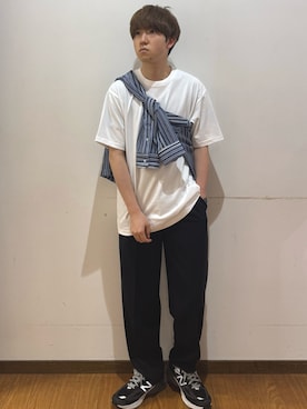 「ITEMS URBANRESEARCH（アイテムズ アーバンリサーチ）の接触冷感 TRテーパードスラックス（その他パンツ、ブラック系）」を使った、yukiさん（メンズ・167cm）の春コーディネート
