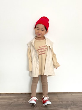 「アイテム（ベスト、ホワイト系）」を使った、𝚁𝙴𝙸☺︎さん（キッズ・100cm）の秋コーディネート