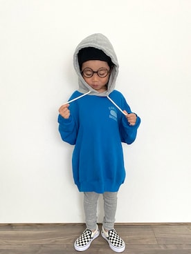 「アイテム（パーカー）」を使った、𝚁𝙴𝙸☺︎さん（キッズ・100cm）の秋コーディネート