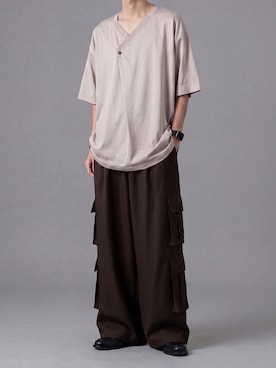 「ato（アトウ）のDRAPE V-NECK T-SHIRT（T Shirts、ベージュ系）」を使った、ogasawaraさん（メンズ・174cm）の春コーディネート