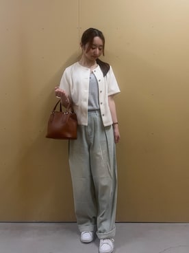 「fredy emue（フレディエミュ）のライトオンスタックデニムパンツ（デニムパンツ、ブルー系）」を使った、のんさん（レディース・151cm）の春コーディネート