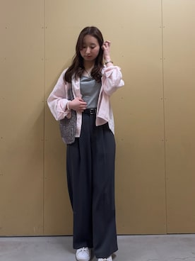 「fredy emue（フレディエミュ）のLINEN100 クロップドシャツ（シャツ/ブラウス、ピンク系）」を使った、のんさん（レディース・151cm）の春コーディネート