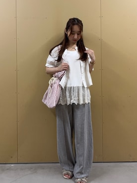 「fredy emue（フレディエミュ）の接触冷感カーブスウェットパンツ（その他パンツ、グレー系）」を使った、のんさん（レディース・151cm）の夏コーディネート