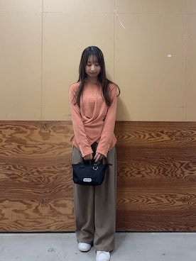 「fredy emue（フレディエミュ）のリブニットソーカシュクールプルオーバー（Tシャツ/カットソー、オレンジ系）」を使った、のんさん（レディース・151cm）の秋コーディネート