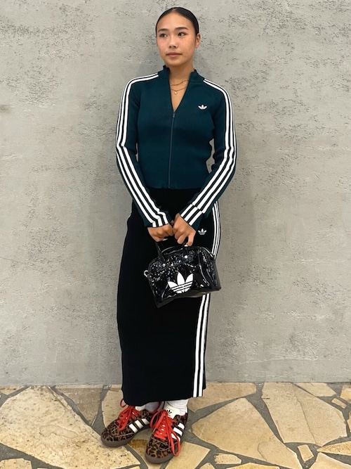 adidas スカート アディカラー ニット スリーストライプス adidas スカート アディカラー ニット スリーストライプス