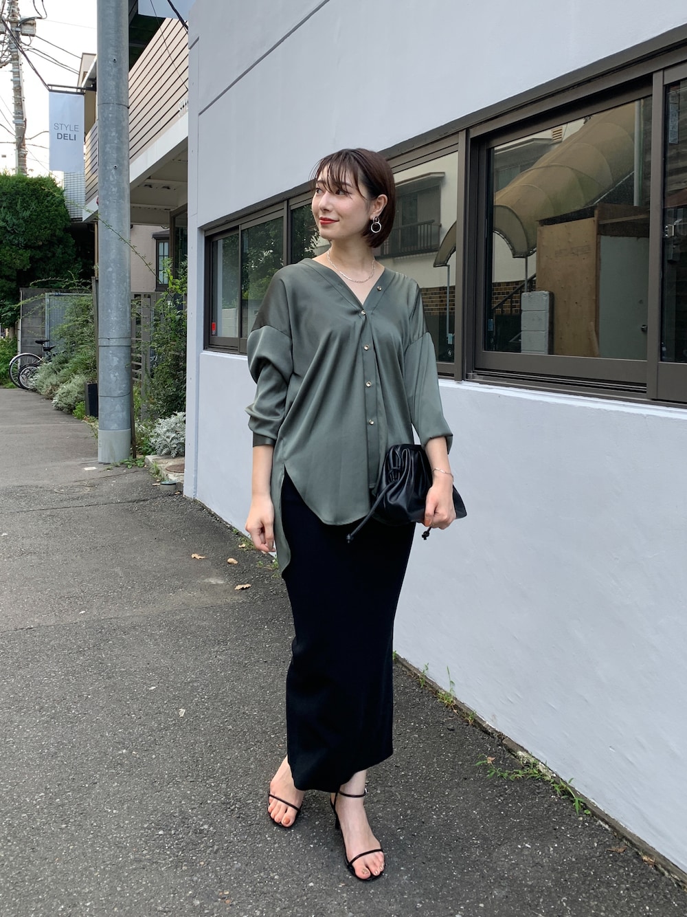 LOUNGEDRESS（ラウンジドレス）の「サテンバイヤスブラウス（シャツ