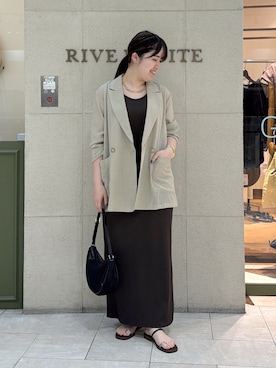 「RIVE DROITE（リヴドロワ）の【全骨格細見え/接触冷感・UVカット機能付き】2WAYリブタンクワンピース（ワンピース、ブラウン系）」を使った、Mihoさん（レディース・161cm）の夏コーディネート