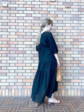 「RIVE DROITE（リヴドロワ）のニュアンスモチーフイヤリング（イヤリング）」を使った、Mihoさん（レディース・161cm）の夏コーディネート