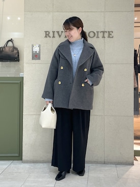 「アイテム（ピーコート）」を使った、Mihoさん（レディース・161cm）の秋コーディネート