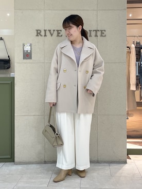 「アイテム（ピーコート）」を使った、Mihoさん（レディース・161cm）の冬コーディネート