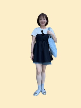 「アイテム（バッグ、ブルー系）」を使った、Peggyさん（レディース・160cm）の夏コーディネート