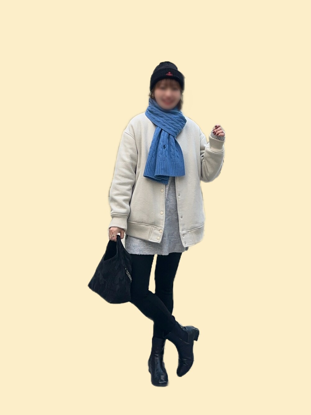 「Vivienne Westwoodのアイテム（帽子、ブラック系）」を使った、Peggyさん（レディース・160cm）の冬コーディネートの1枚目の写真