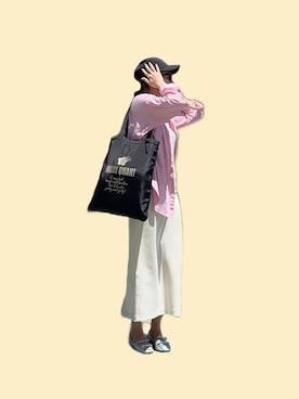 「NATURAL BEAUTY BASIC（ナチュラルビューティーベーシック）のアイテム」を使った、Peggyさん（レディース・160cm）の夏コーディネート
