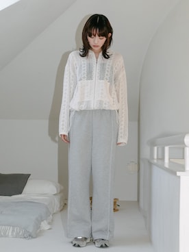 「PILIT（ピリット）のクロシェ風レースパーカー（パーカー、ホワイト系）」を使った、PILITさん（レディース・164cm）の春コーディネート