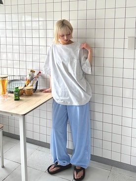 「PILIT（ピリット）の【サイズ展開あり】ビックポケットTee（Tシャツ/カットソー、ベージュ系）」を使った、PILITさん（レディース・164cm）の夏コーディネート