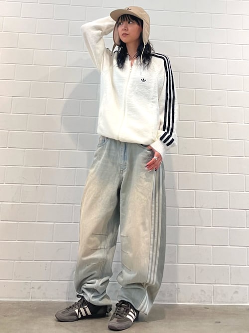 新品28⭐️ADILENIUM バナナフィット ウォッシュドデニムパンツ ブルー adidas Originals - 新品28⭐️ADILENIUMシーズン 3 バナナ