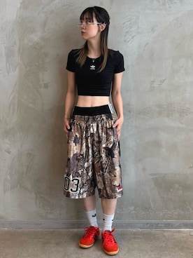 「アイテム（シューズ、オレンジ系）」を使った、RTさん（レディース・160cm）の夏コーディネート