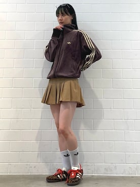 「アイテム（ジャージ）」を使った、RTさん（レディース・160cm）の秋コーディネート