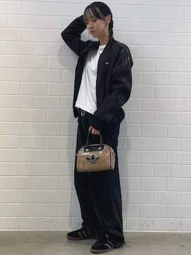 「アイテム（ジャージ）」を使った、RTさん（レディース・160cm）の秋コーディネート