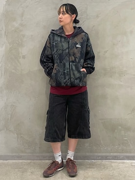 「adidas（アディダス）のカモ フード付き フルジップ / アディダスオリジナルス adidas Originals（パーカー）」を使った、RTさん（レディース・160cm）の秋コーディネート